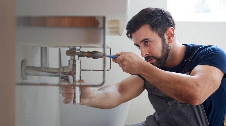 Professional water heater installation services in Plainville, IN